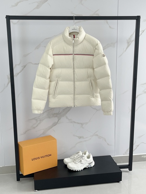Moncler Bouvaque Short Down Jacket, Stand-Up Collar, Long Sleeves 19 Moncler Bouvaque Short Down Jacket, Stand-Up Collar, Long Sleeves