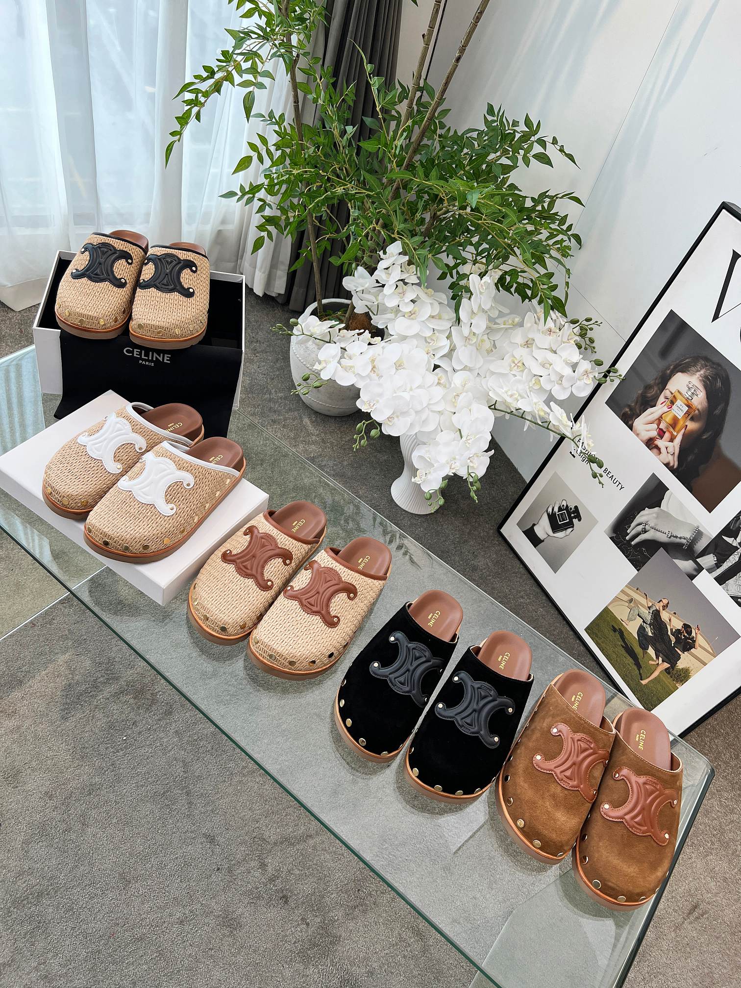 NO:261549,Celine - New spring and summer Arc de Triomphe Birkent slippers... Retro style Birkent shoes are simple and fashionable, with rivet hard style and classic Arc de Triomphe... Cow reverse velvet/woven cowhide rivet leather edge strip   original outsole 35-40 positive size matching packaging, semi-torch, celine, slippers, cowhide19860909Celine——春夏季新款凯旋门勃肯包头拖鞋…… 复古风勃肯鞋简约时尚,铆钉硬质风格与凯旋门经典搭配…… 牛反绒/编织牛皮里铆钉真皮沿条 原版大底 35—40正码配套包装,半拖,celine,slippers,cowhide,Women's Shoes