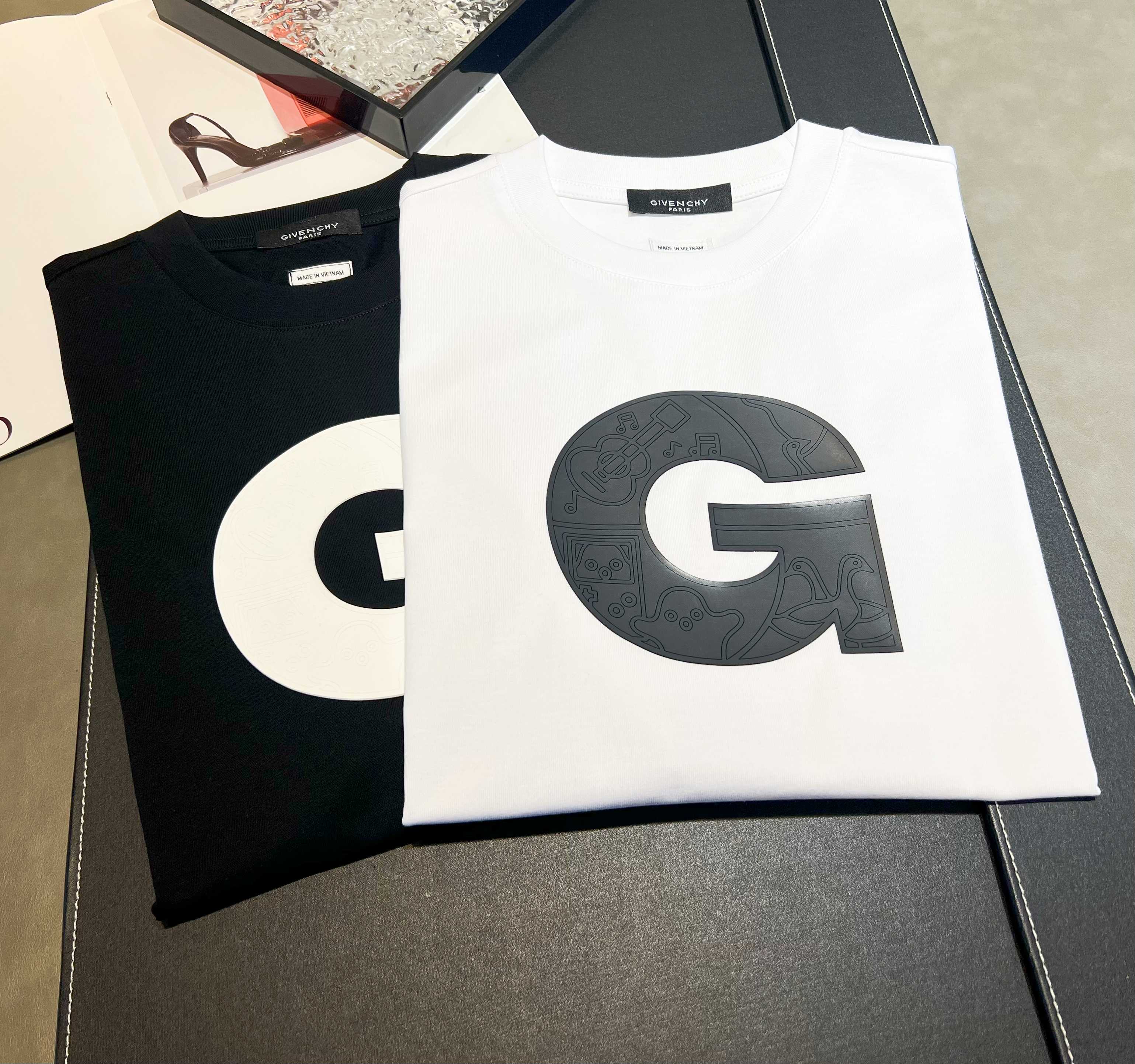 2026 primavera y verano algodón puro 270 g hilo doble liso logotipo de manga corta: GIVENCHY Tecnología: sili…