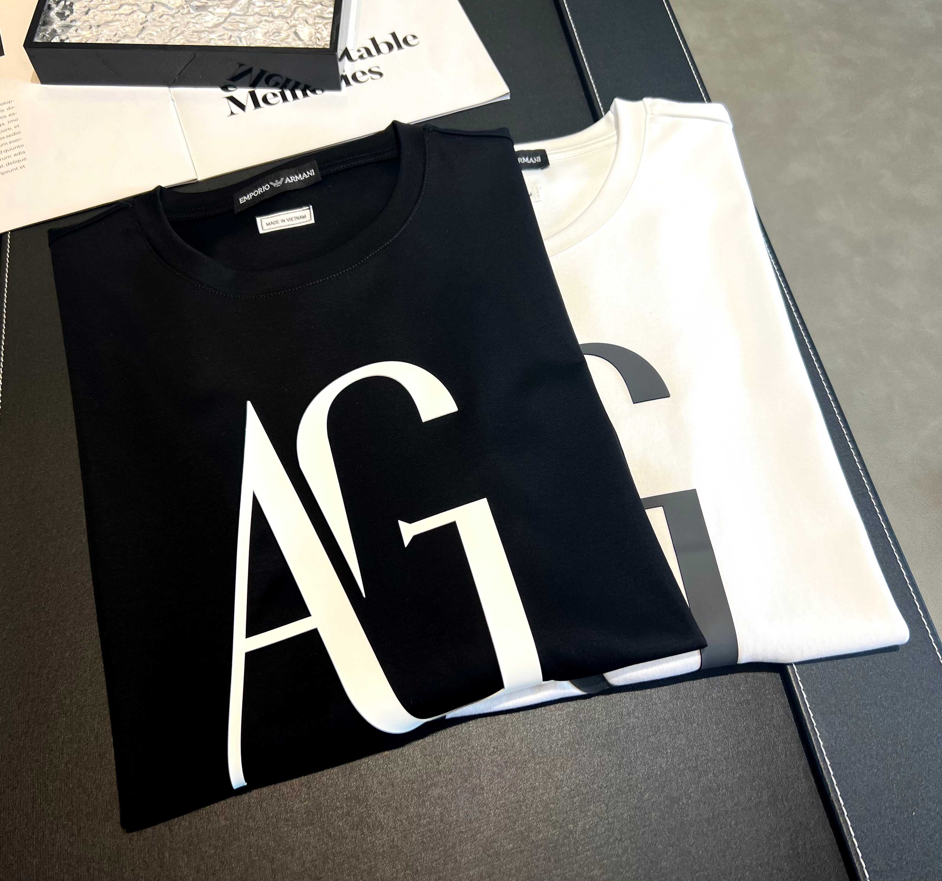 Camiseta de manga corta de algodón mercerizado de 200 g, nueva para primavera/verano 2026, logo: EA Armani, técnica: si…
