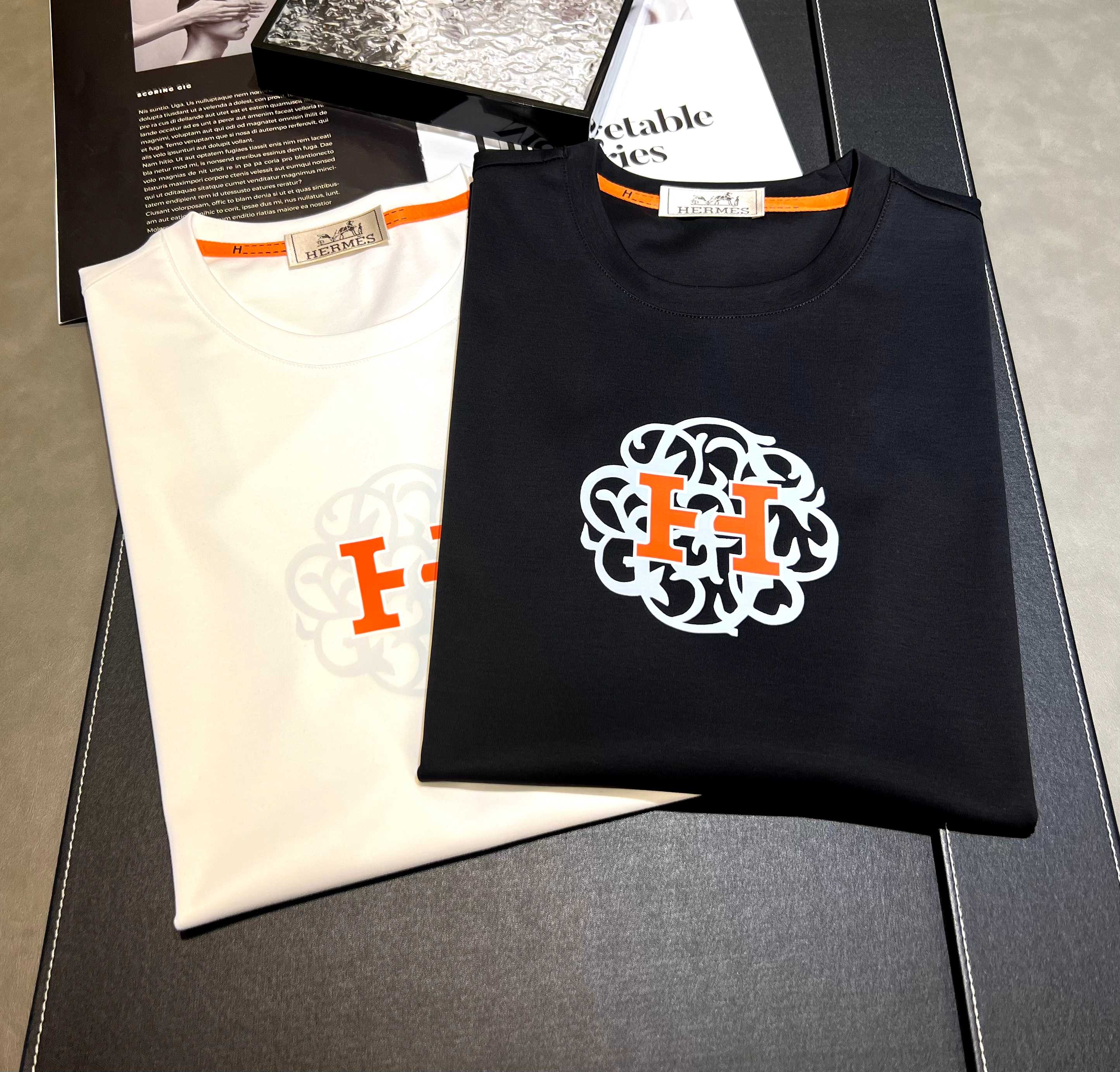 Camiseta de manga corta de algodón mercerizado de 270 g, nueva para primavera/verano 2025, logo: HERMES, técn…
