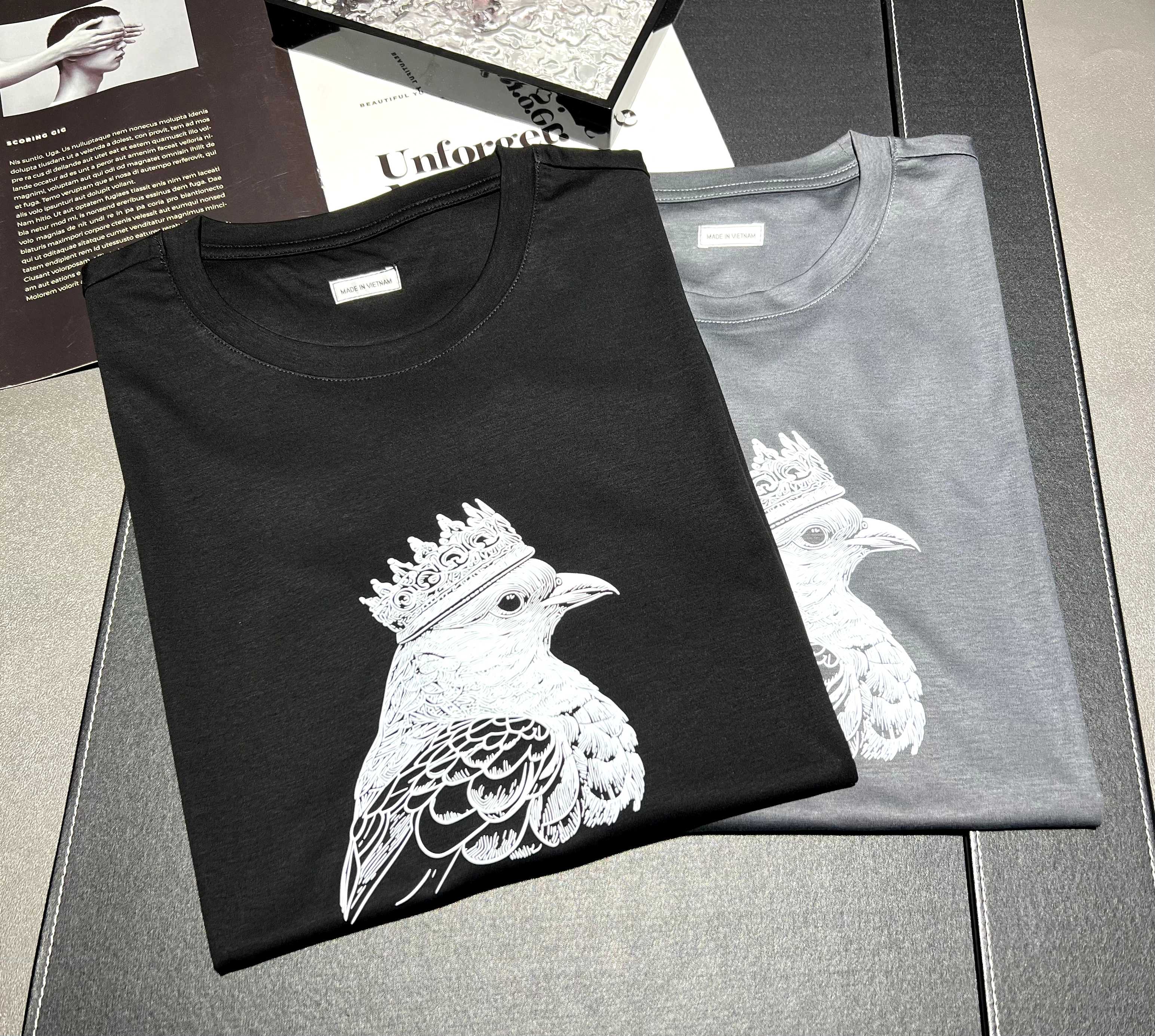 Camiseta de manga corta de algodón mercerizado de 200 g, nueva primavera/verano 2026, logo: HERMES, técnica: estampado,…