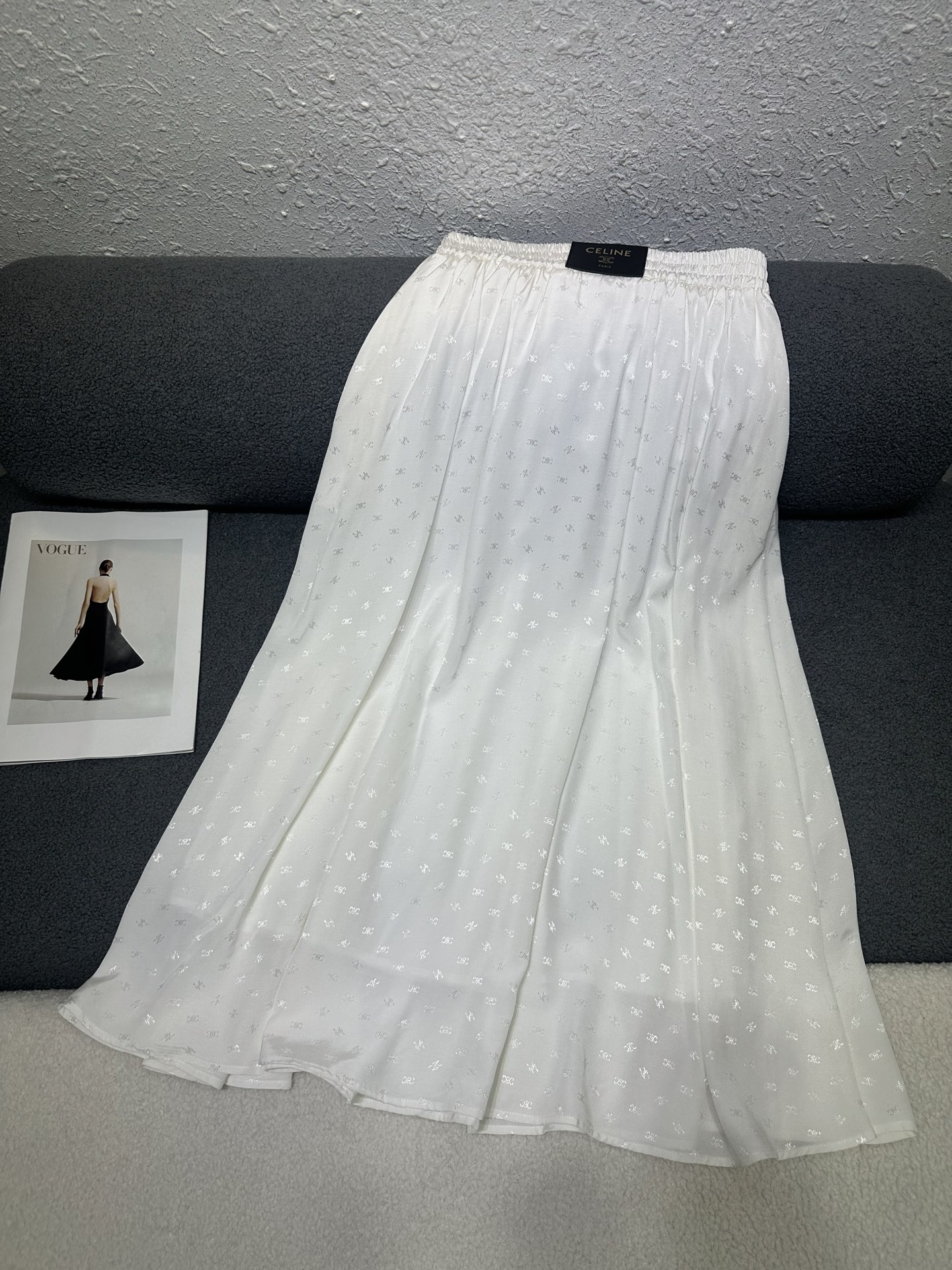 NO:792262,CELlNE */26 new summer casual skirt/letter pattern decoration/versatile for any figure/high quality/two-color SML,,skirts,19860909CELlNE */26夏季新款休闲半裙/字母图案装饰/百搭不挑身材/高品质/ 两色SML,,skirts,,Women's clothing