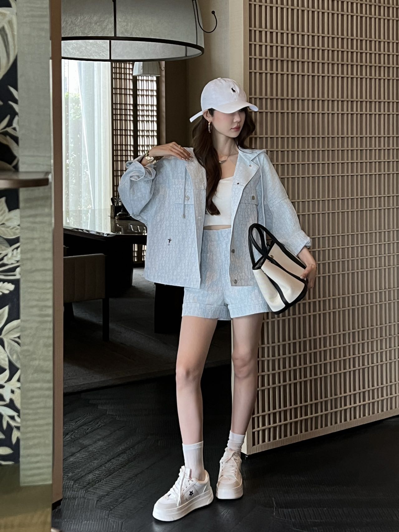 NO:800216,Model upper body picture,,19860909模特上身图,,,Women's clothing