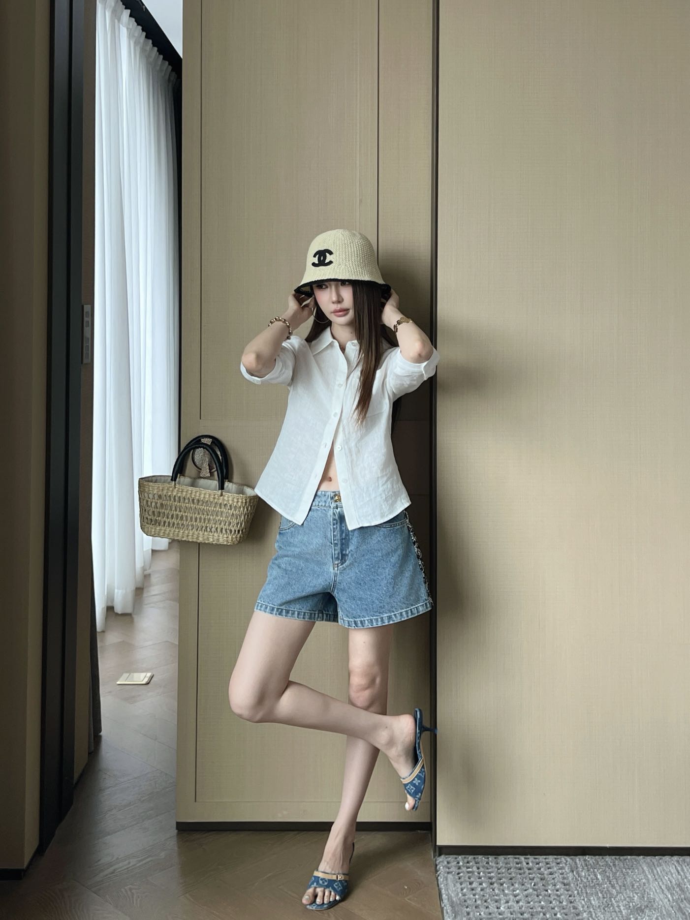 NO:800187,Model upper body picture,,19860909模特上身图,,,Women's clothing