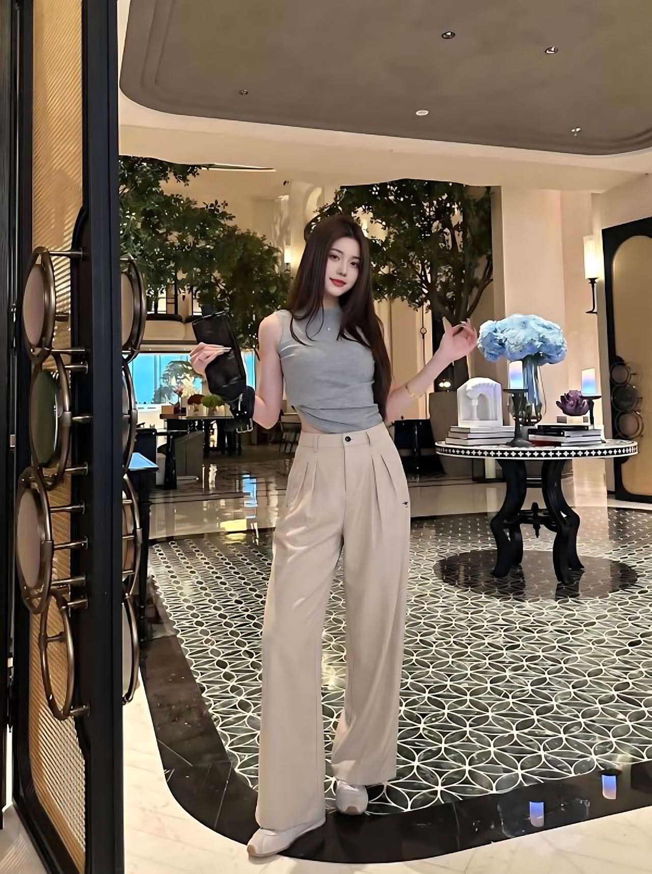 NO:802912,Model upper body picture,,19860909模特上身图,,,Women's clothing