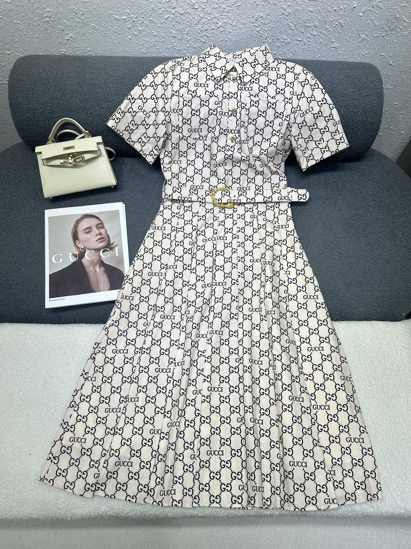 NO:804630,Gcuui*2026 new lapel dress hem pleated design/double G pattern printing/light and comfortable fabric, loose and casual style/two colors SML P,,skirts,19860909Gcuui*2026新款翻领连衣裙下摆压褶设计/双G图案印花/面料轻薄舒适 版型宽松休闲/两色 SML P,,skirts,,Women's clothing