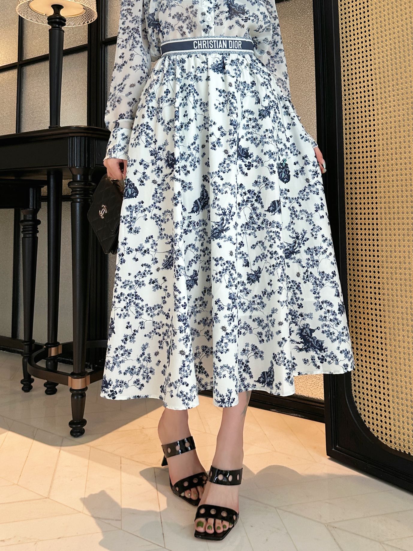 NO:807190,Model upper body picture,,19860909模特上身图,,,Women's clothing