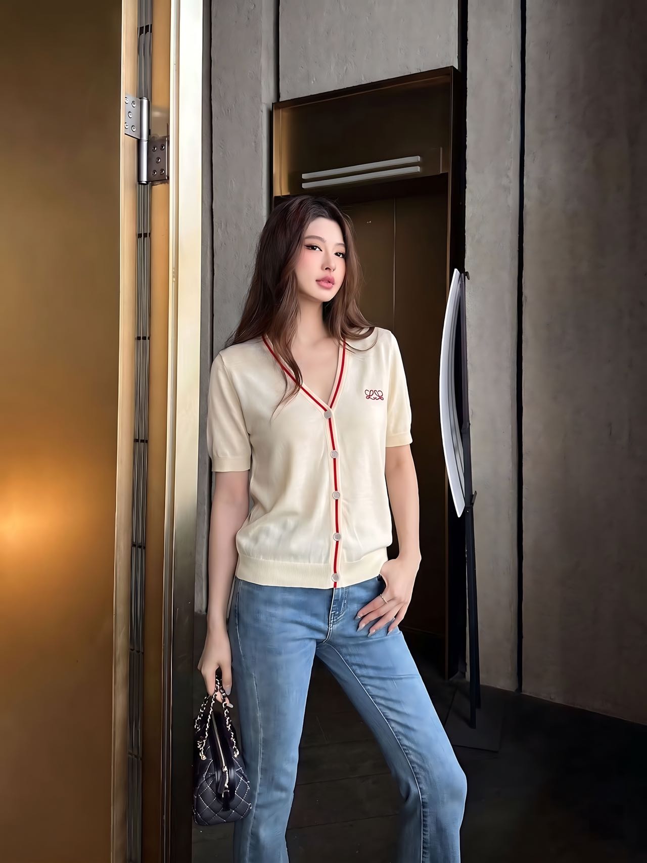 NO:808285,Model upper body picture,,19860909模特上身图,,,Women's clothing