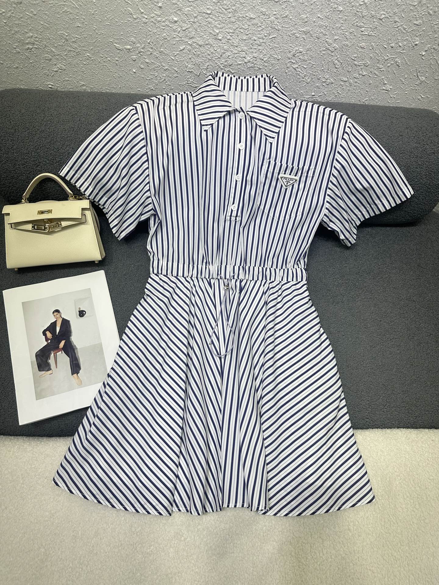 NO:830148,PRADA*2026 new summer short dress striped color matching classic triangle logo waist elastic design light and comfortable fabric high quality two colors and three sizes SML, prada, skirts,19860909PRADA*2026夏季新款短款连衣裙条纹拼色 经典三角标 收腰松紧设计 面料轻薄舒适 高品质 两色三码SML,,prada,skirts,,Women's clothing