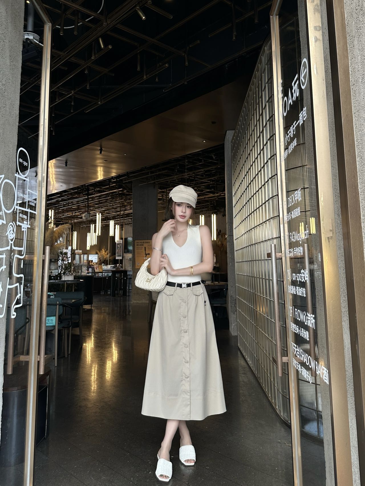 NO:840156,Model upper body picture,,19860909模特上身图,,,Women's clothing