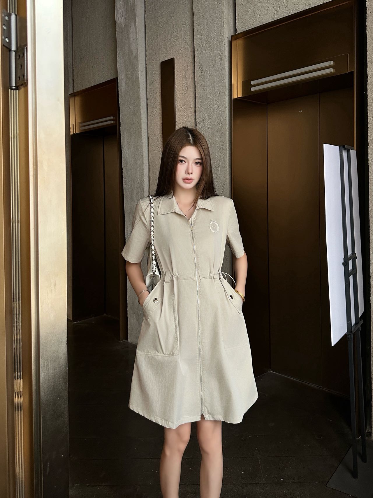 NO:846269,Model upper body picture,,19860909模特上身图,,,Women's clothing