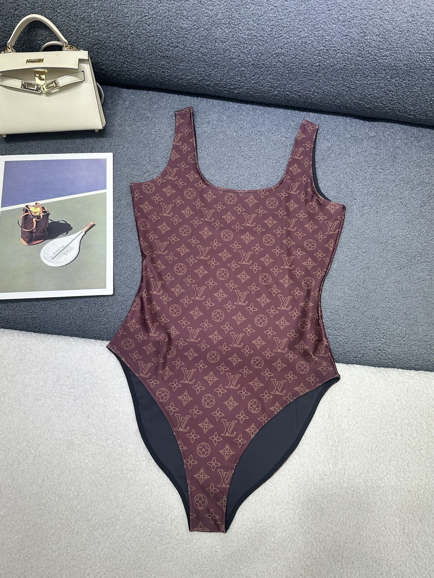 NO:876002,Louis Vuitton*2026 new summer bikini swimsuit, all-over presbyopia logo printed fabric, full of light luxury, basic slim fit, single color SML,, louis vuitton, swimsuits, bikinis,19860909Louis Vuitton*2026夏季新款比基尼泳衣 通体老花logo印花面料轻奢感十足 版型基础修身 单色SML,,louis vuitton,swimsuits,bikinis,,Women's clothing