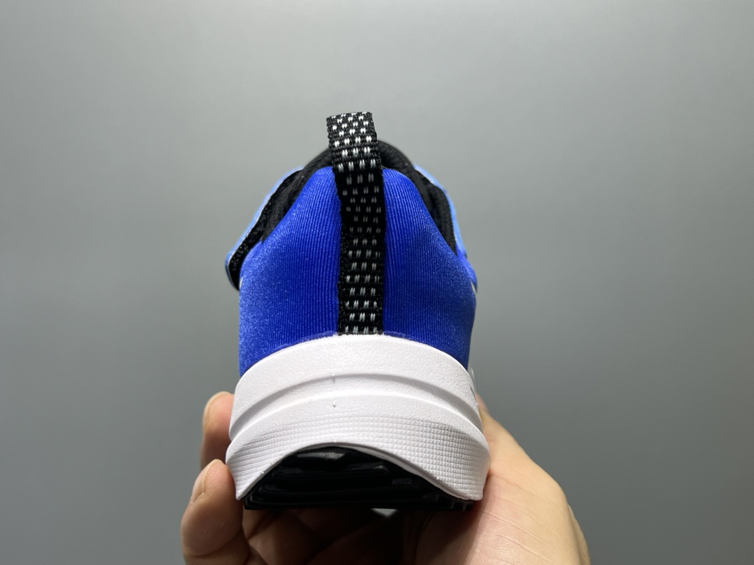 图片[7]-NK 赤足瑞亚系列儿童魔术贴运动鞋 尺码：23.5-37码 超级好穿的赤足瑞亚系列🆕 高密度针织鞋面，透气舒适☁️ 超轻超好穿的赤足系列，日常必备❤️ 耐磨防滑缓震大底，脚感超赞👍🏻 魔术贴设计，穿脱超级便捷✔️-选品中心