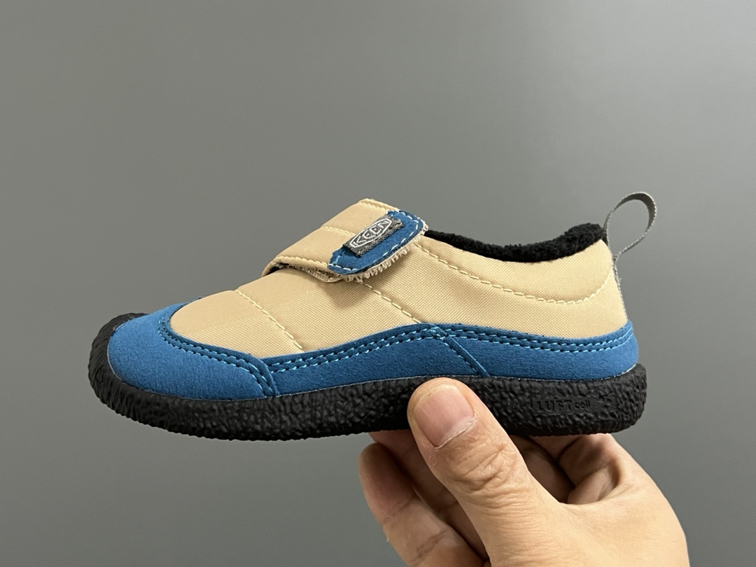 图片[4]-加绒KEEN低帮儿童魔术贴棉鞋 尺码：26-37码 户外大佬出棉鞋啦👏🏻 优质的皮料拼接，高级满满🈵️ 魔术贴设计，穿脱方便✌🏻 原装橡胶耐磨防滑大底，满足各种地形👍🏻 内里采用米粒绒，保暖又舒适☁️-选品中心