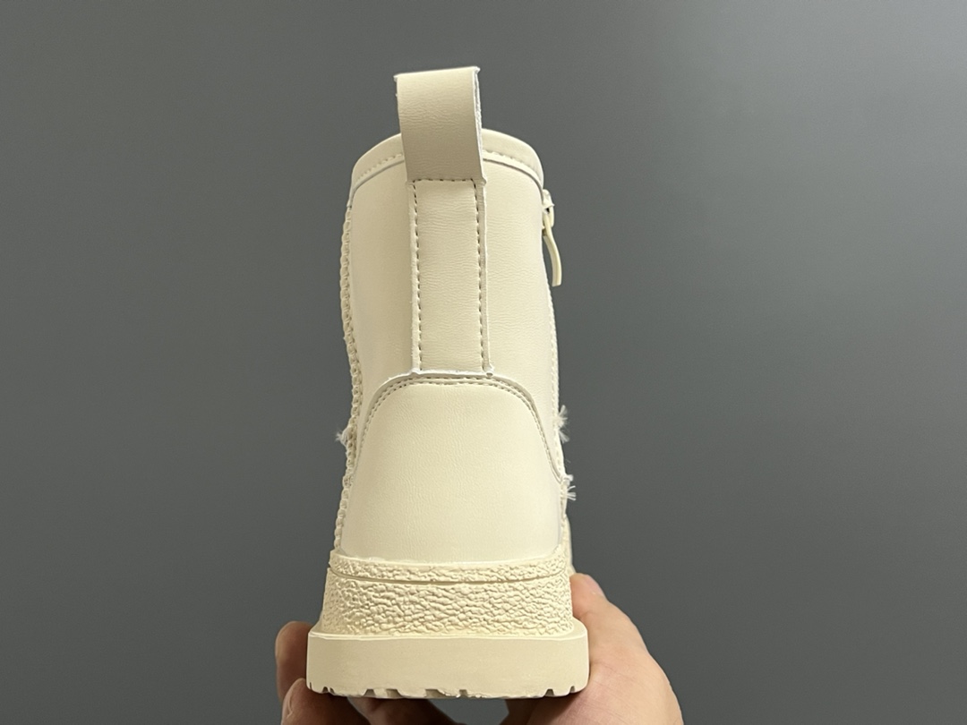 图片[7]-B家高帮拉链儿童棉鞋雪地靴 尺码：26-37码 丑萌丑萌的大头儿童雪地靴❄️ 高帮款式，防风效果超好❤️ 内里加绒加厚，保暖又舒适☁️ 耐磨防滑大底，脚感超赞👍🏻-选品中心