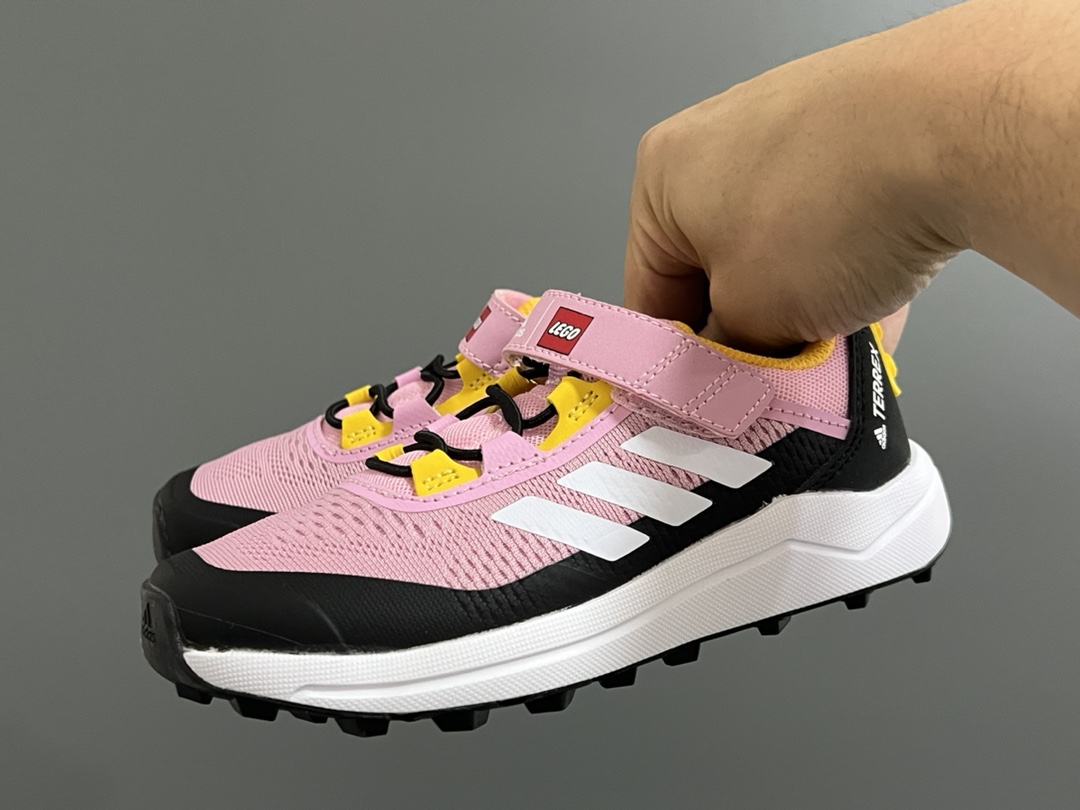 图片[2]-A家乐高联名户外轻便魔术贴儿童运动鞋 尺码：26-37码 柜子同步新款🆕 超赞的乐高联名系✔️ 高密度针织鞋面，质感超软超舒服☁️ 抓地力超强的橡胶大底，脚感不言而喻✌🏻-选品中心