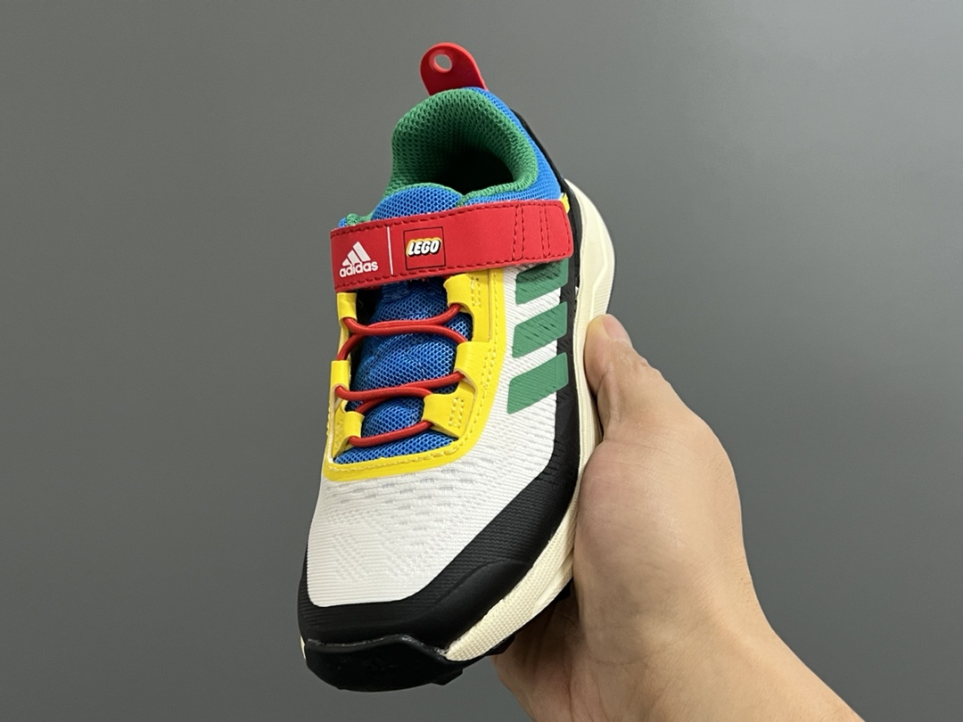 图片[3]-A家乐高联名户外轻便魔术贴儿童运动鞋 尺码：26-37码 柜子同步新款🆕 超赞的乐高联名系✔️ 高密度针织鞋面，质感超软超舒服☁️ 抓地力超强的橡胶大底，脚感不言而喻✌🏻-选品中心