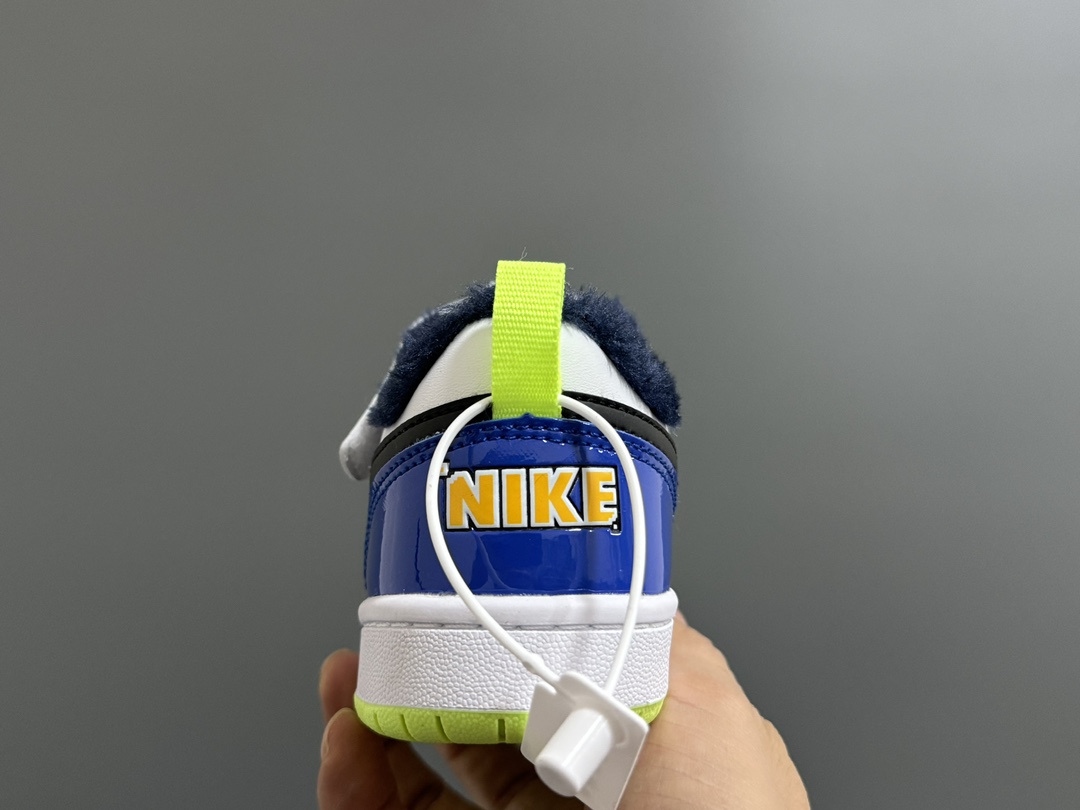 图片[7]-加绒空军一号工装低帮魔术贴儿童板鞋 尺码：24-37.5码 贴心呵护的加绒系列❄️ 工装系列真的超赞👍🏻 简约时尚百搭款🆒 魔术贴➕松紧带设计，穿脱方便✌🏻-选品中心