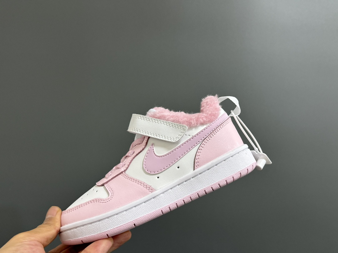 图片[9]-加绒空军一号工装低帮魔术贴儿童板鞋 尺码：24-37.5码 贴心呵护的加绒系列❄️ 工装系列真的超赞👍🏻 简约时尚百搭款🆒 魔术贴➕松紧带设计，穿脱方便✌🏻-选品中心