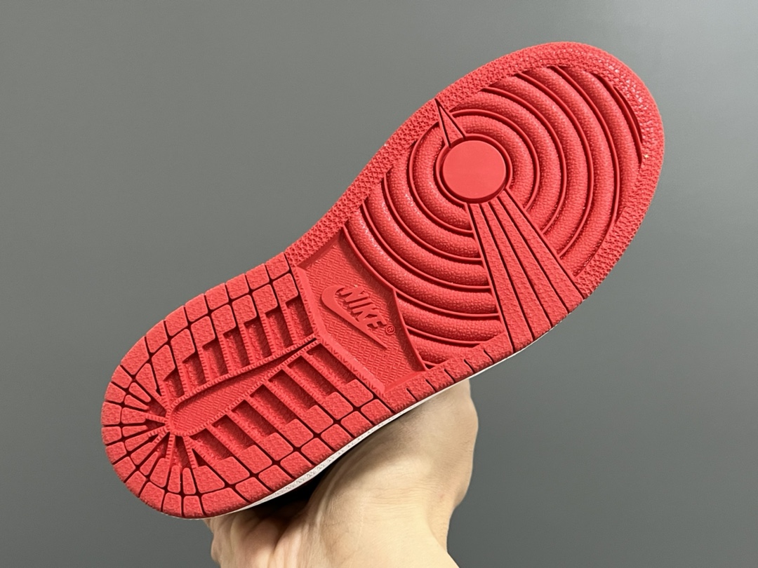 图片[5]-乔一中帮锁扣专柜版儿童运动休闲鞋 尺码：24-37码 新工厂新工艺🆕 经典乔一款式❤️ 精致锁扣设计，穿脱超级方便✌🏻 耐磨防滑大底，脚感超赞👍🏻-选品中心