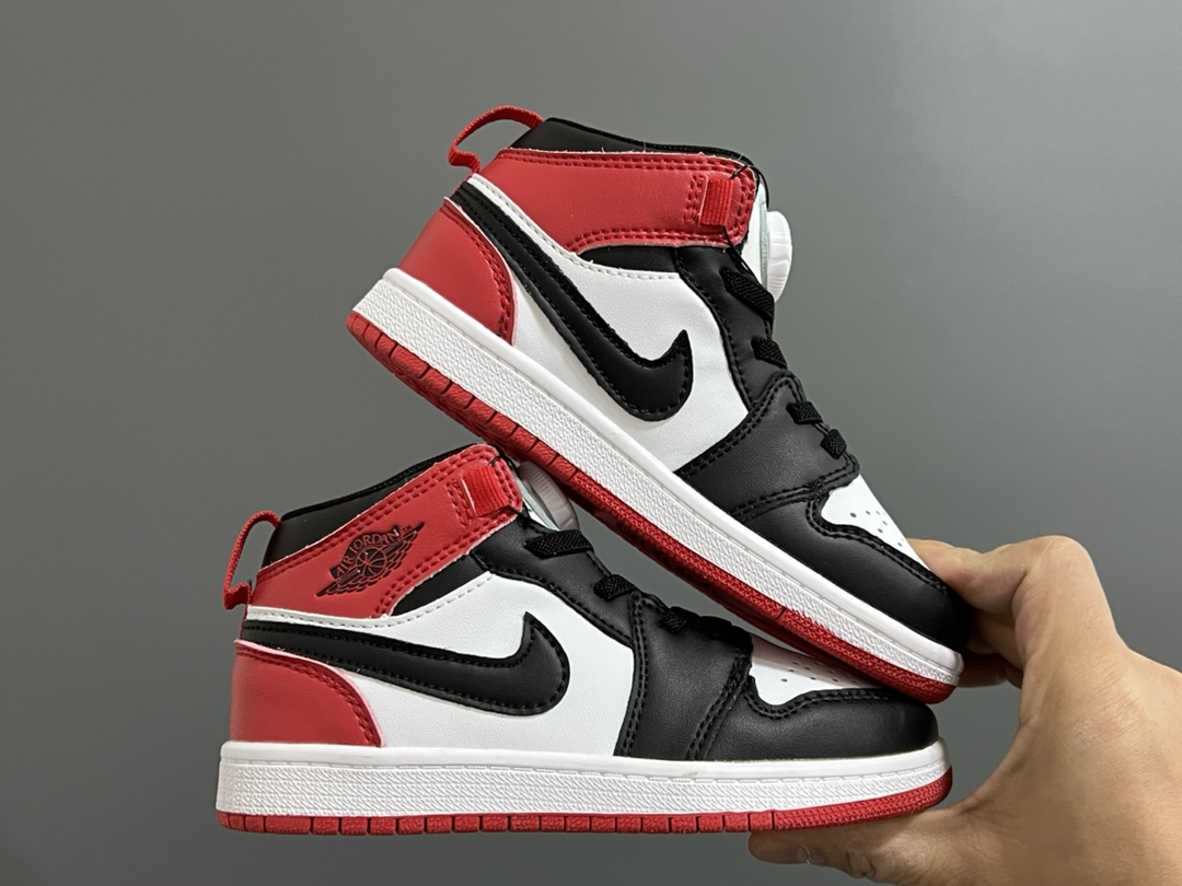 图片[9]-乔一中帮锁扣专柜版儿童运动休闲鞋 尺码：24-37码 新工厂新工艺🆕 经典乔一款式❤️ 精致锁扣设计，穿脱超级方便✌🏻 耐磨防滑大底，脚感超赞👍🏻-选品中心