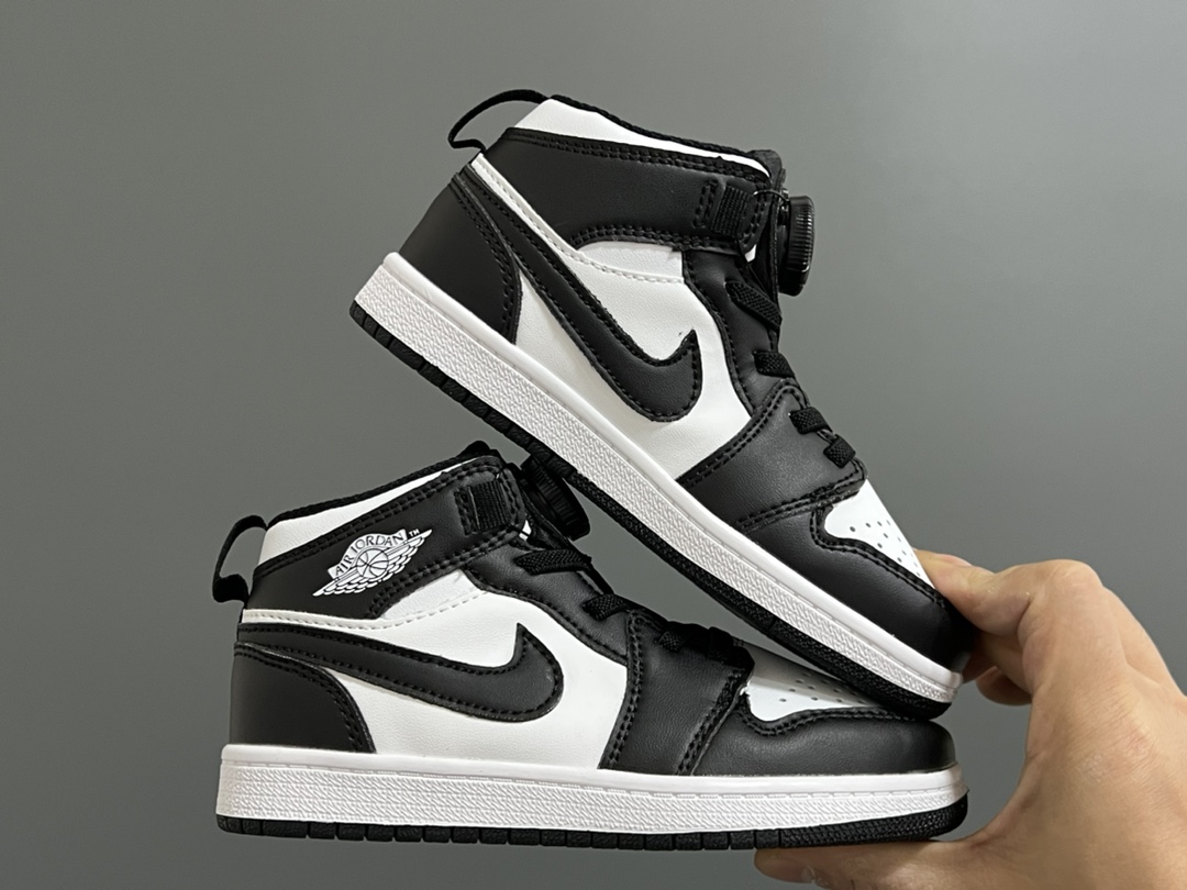 图片[9]-乔一中帮锁扣专柜版儿童运动休闲鞋 尺码：24-37码 新工厂新工艺🆕 经典乔一款式❤️ 精致锁扣设计，穿脱超级方便✌🏻 耐磨防滑大底，脚感超赞👍🏻-选品中心