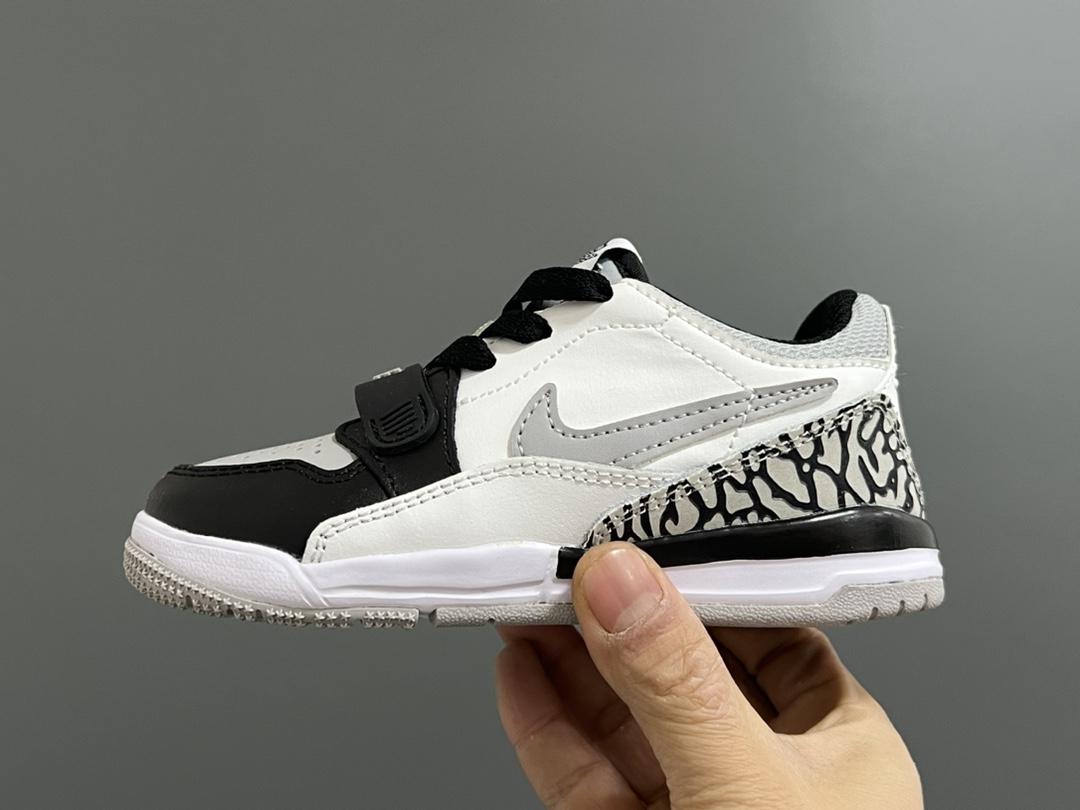 图片[4]-乔312专G版低帮儿童鞋带款运动鞋 尺码：22-37码 经典乔312低帮系列🆕 优质皮料拼接，柔软细腻☁️ 橡胶耐磨防滑大底，满足日常需求✌🏻-选品中心