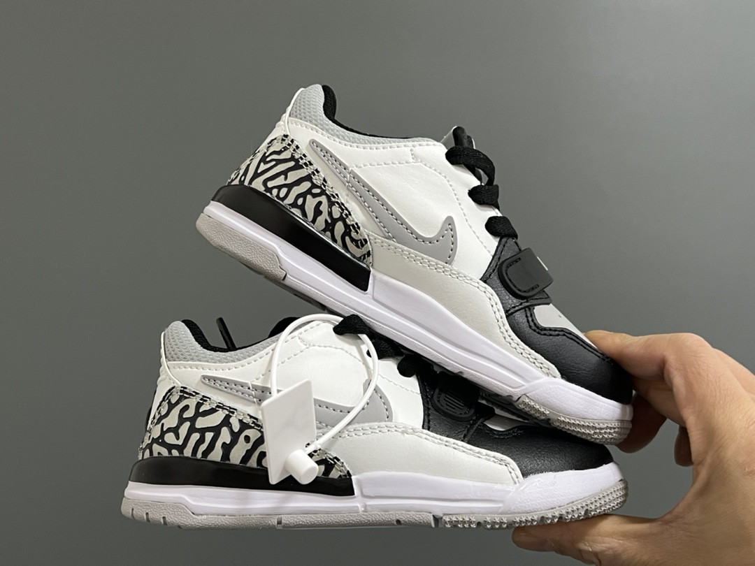 图片[9]-乔312专G版低帮儿童鞋带款运动鞋 尺码：22-37码 经典乔312低帮系列🆕 优质皮料拼接，柔软细腻☁️ 橡胶耐磨防滑大底，满足日常需求✌🏻-选品中心