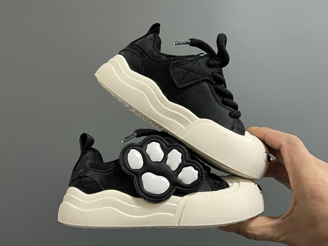 图片[9]-特潮牌新款猫爪印开口笑魔术贴板鞋 尺码：26-37码 可爱的猫爪印🐾贴片 开口笑款式，保护稚嫩脚丫🦶 魔术贴设计，穿脱超方便✌🏻 简约百搭款❤️-选品中心