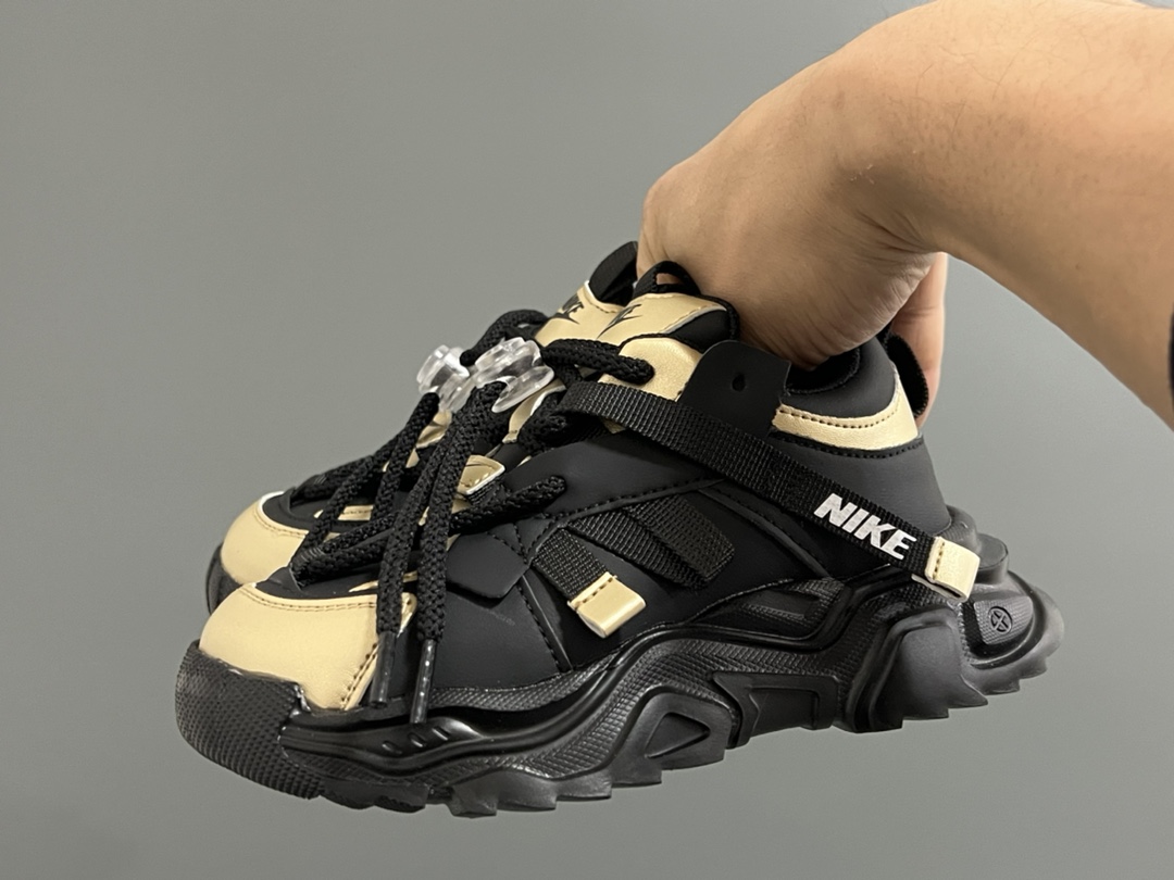 图片[2]-特耐克新款鞋带扣儿童老爹鞋 尺码：26-37码 经典老爹款式❤️ 鞋带扣设计，穿脱超方便✌🏻 EVA超轻防滑耐磨大底👍🏻 优质皮料拼接，质感超赞💓-选品中心