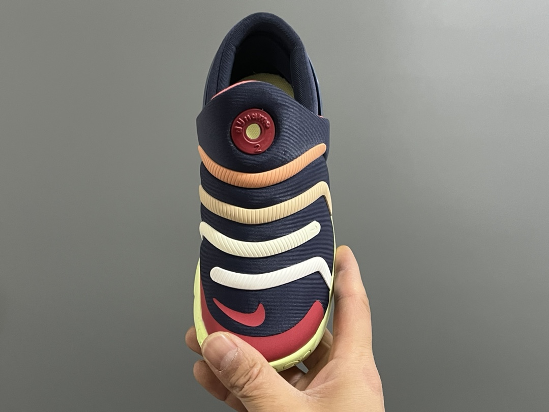 图片[8]-专G版毛毛虫3.5代新款儿童一脚蹬运动鞋 尺码：22-36码 专柜同步新品🆕 升级3.5代，塑胶条加固✔️ 优质空气棉面料☁️ 一脚蹬款式设计，穿脱超级方便✌🏻 耐磨防滑波浪大底，满足日常运动需求👍🏻-选品中心