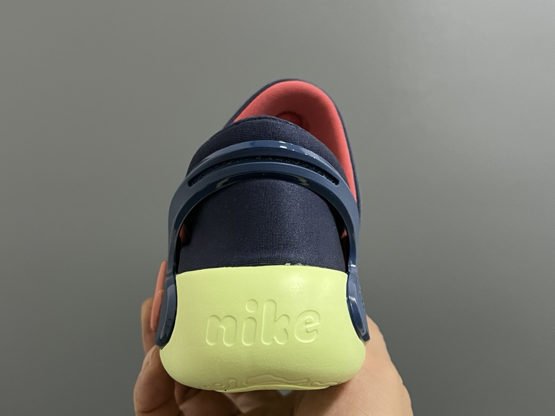 图片[7]-专G版毛毛虫3.5代新款儿童一脚蹬运动鞋 尺码：22-36码 专柜同步新品🆕 升级3.5代，塑胶条加固✔️ 优质空气棉面料☁️ 一脚蹬款式设计，穿脱超级方便✌🏻 耐磨防滑波浪大底，满足日常运动需求👍🏻-选品中心