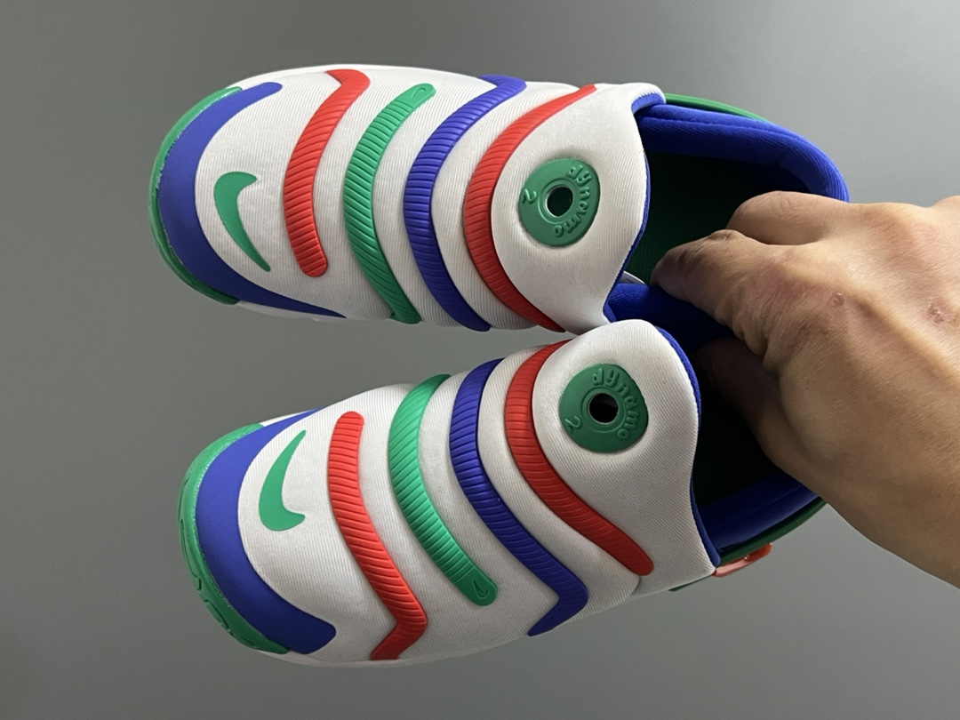 专G版毛毛虫3.5代新款儿童一脚蹬运动鞋 尺码：22-36码 专柜同步新品🆕 升级3.5代，塑胶条加固✔️ 优质空气棉面料☁️ 一脚蹬款式设计，穿脱超级方便✌🏻 耐磨防滑波浪大底，满足日常运动需求👍🏻-选品中心