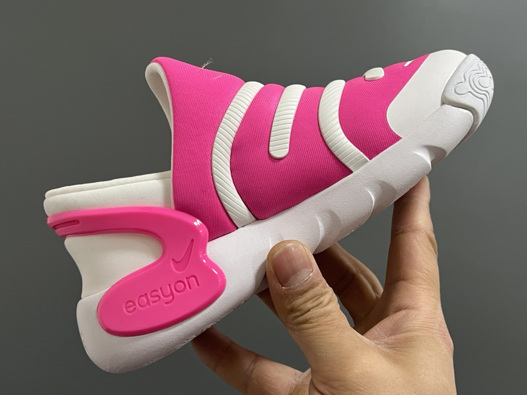 图片[6]-专G版毛毛虫3.5代新款儿童一脚蹬运动鞋 尺码：22-36码 专柜同步新品🆕 升级3.5代，塑胶条加固✔️ 优质空气棉面料☁️ 一脚蹬款式设计，穿脱超级方便✌🏻 耐磨防滑波浪大底，满足日常运动需求👍🏻-选品中心