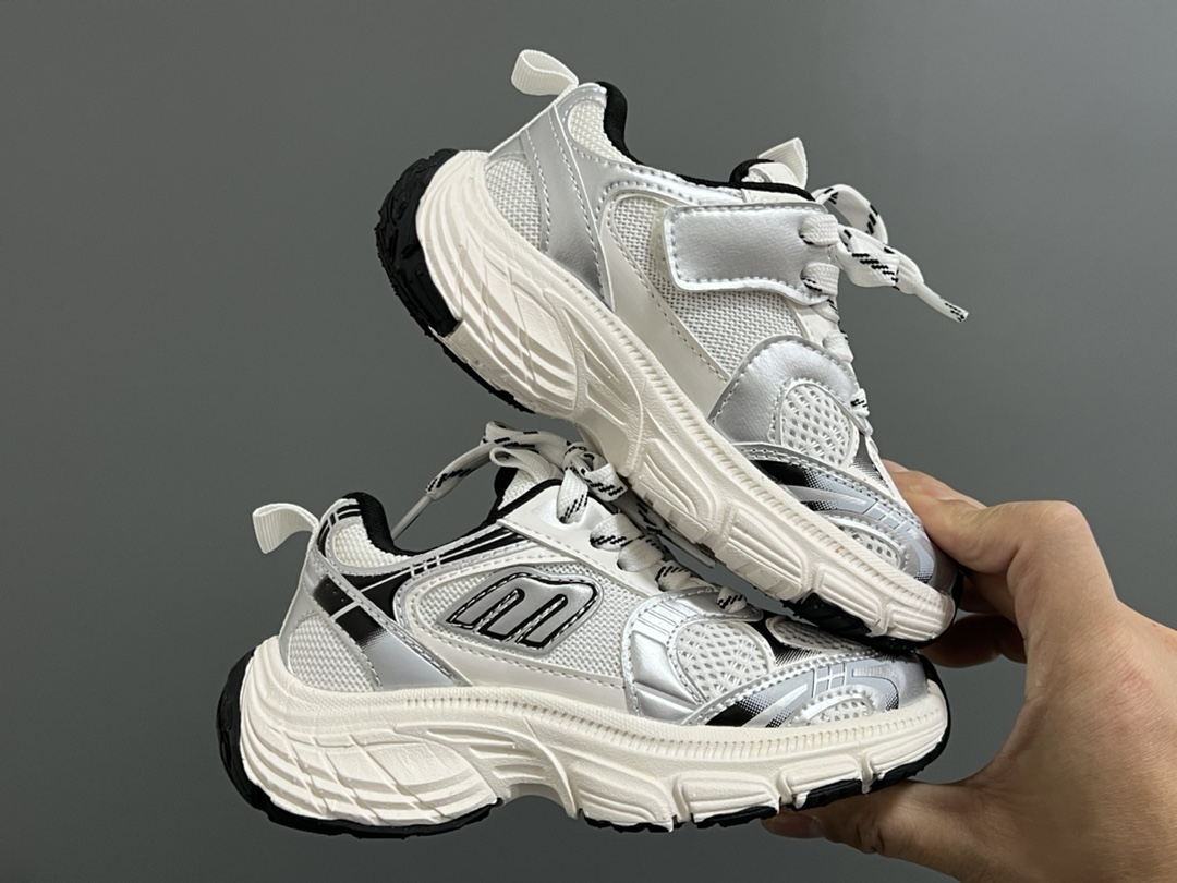 图片[9]-价格下调⬇️ 巴家新款10XL儿童魔术贴老爹运动鞋 尺码：26-37码 老爹款真的太百搭啦✌🏻 时髦精必备✨ 魔术贴设计，穿脱方便✅ 精致网面拼接，质感满满🈵-选品中心