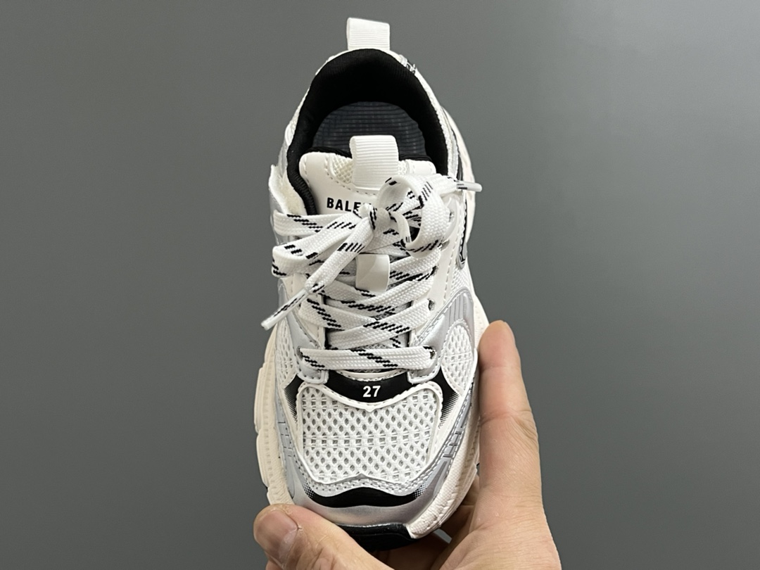 图片[8]-价格下调⬇️ 巴家新款10XL儿童魔术贴老爹运动鞋 尺码：26-37码 老爹款真的太百搭啦✌🏻 时髦精必备✨ 魔术贴设计，穿脱方便✅ 精致网面拼接，质感满满🈵-选品中心