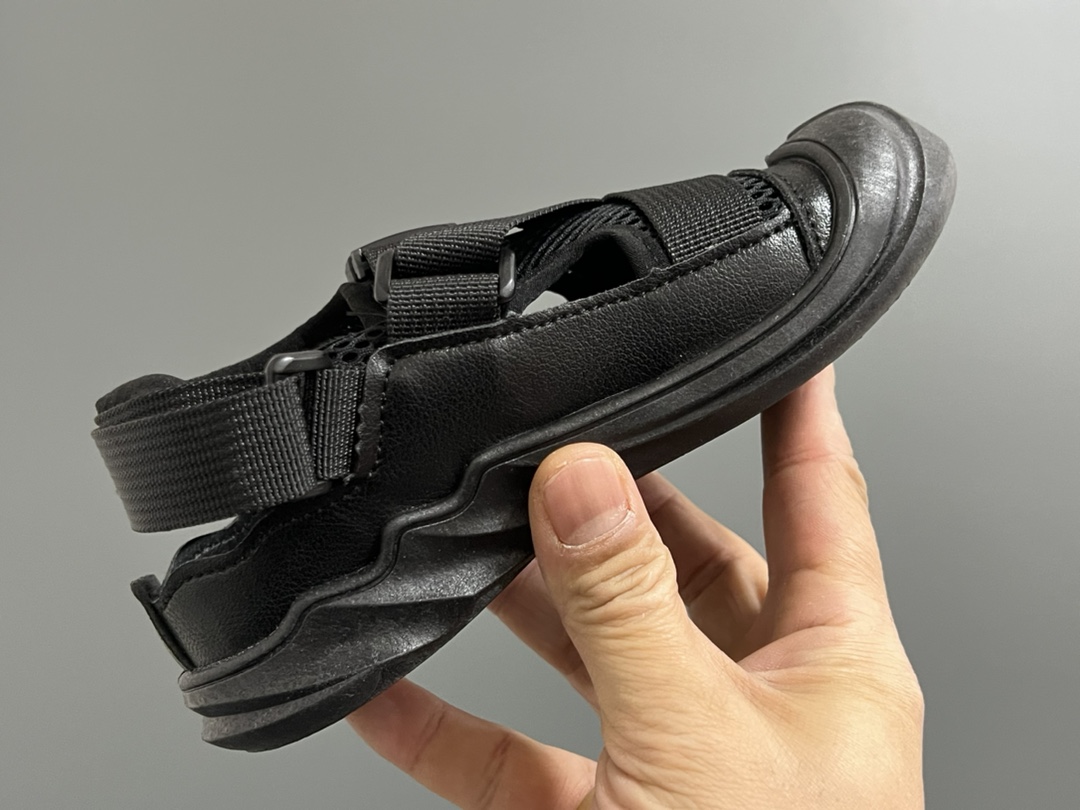 图片[6]-NK 包头绑带网面透气魔术贴凉鞋 尺码：26-37码 网面镂空拼接，透气性超好👍🏻 魔术贴设计，穿脱超方便✌🏻 超轻大底，脚感超赞✔️-选品中心