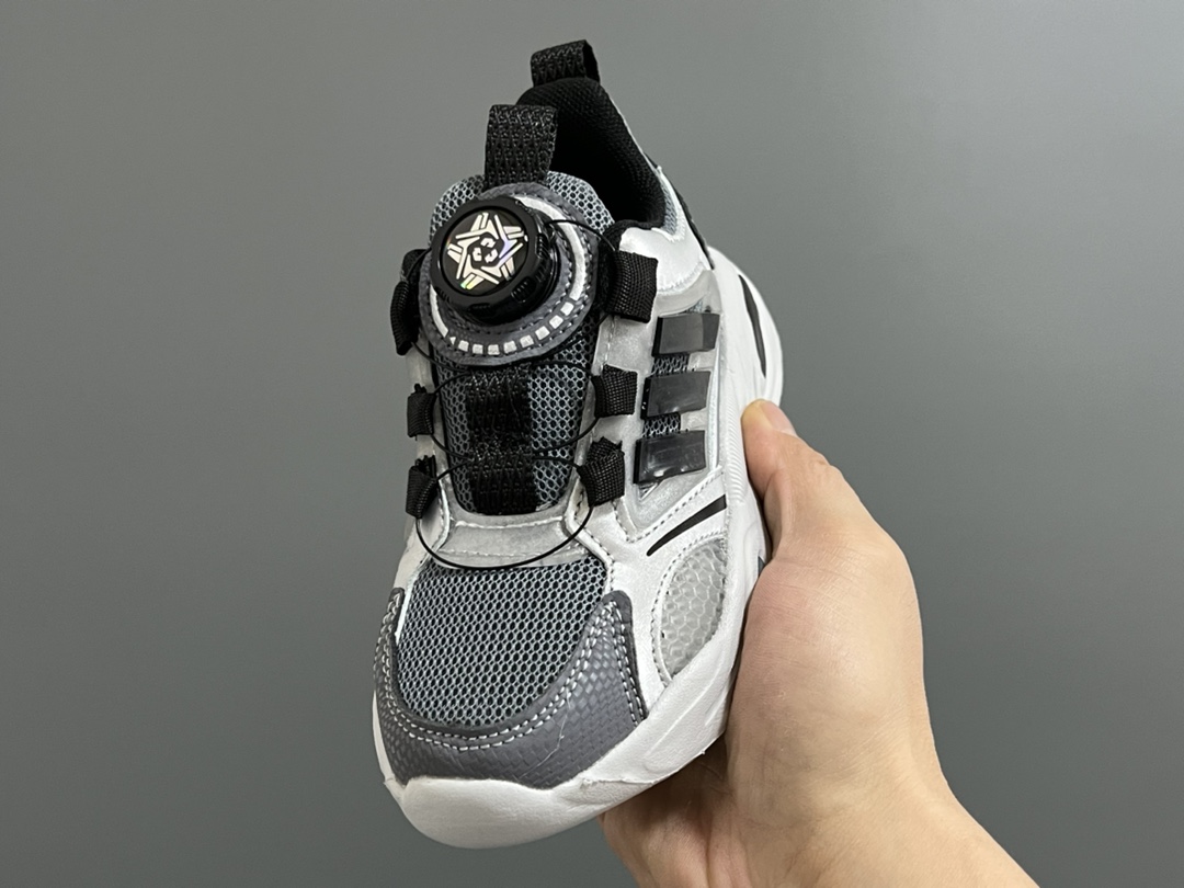 图片[3]-三叶草新款旋转扣网面儿童老爹鞋 尺码：28-37码 网面拼接设计，透气性极佳👍🏻 精致锁扣，穿脱方便✌🏻 耐磨防滑大底，脚感超赞✔️-选品中心