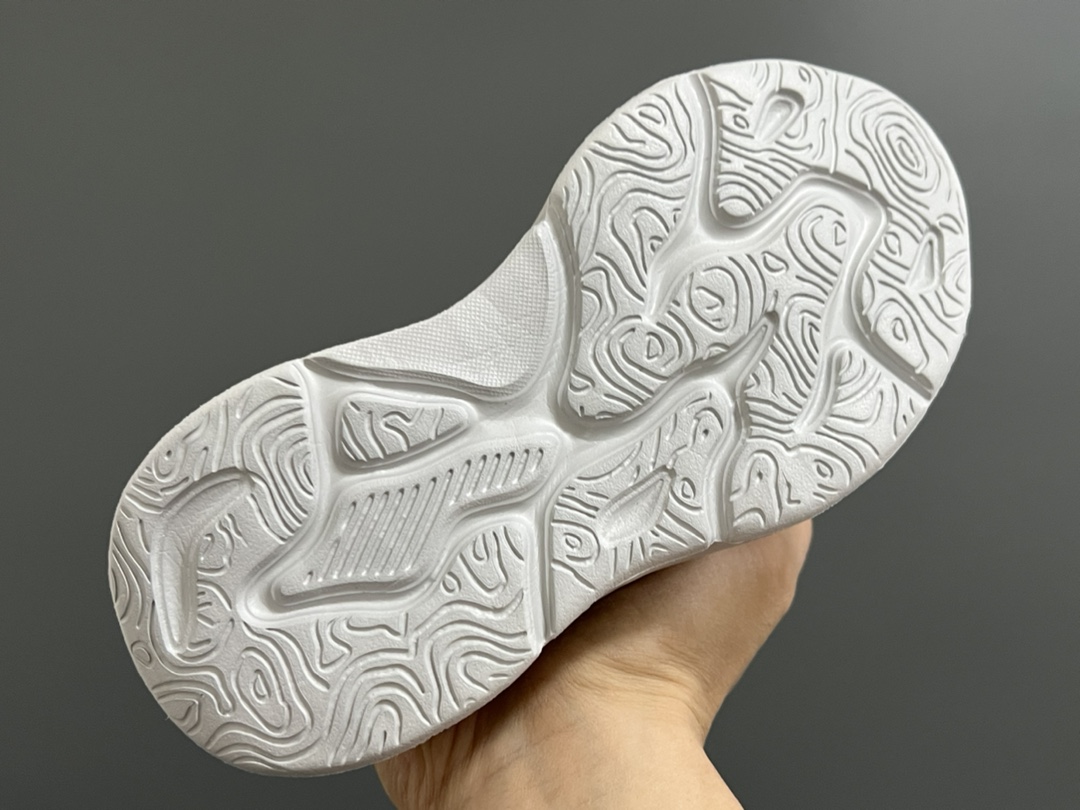 图片[5]-三叶草新款旋转扣网面儿童老爹鞋 尺码：28-37码 网面拼接设计，透气性极佳👍🏻 精致锁扣，穿脱方便✌🏻 耐磨防滑大底，脚感超赞✔️-选品中心