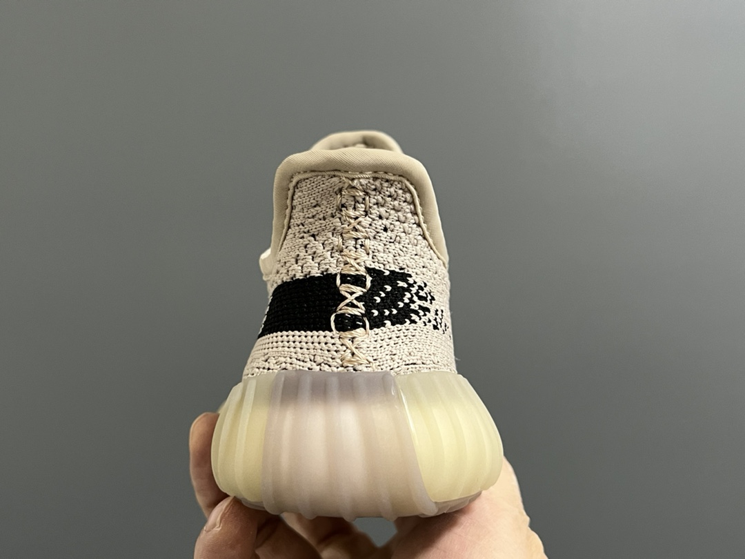 图片[7]-专G版椰子350V2真爆鞋带扣儿童一脚蹬运动鞋 尺码：24-35码 专柜版来咯🔥 真爆米花系列脚感超级棒👍🏻 软弹效果一绝❗️ 针织鞋面，透气舒适好打理✔️ 鞋带扣设计，对于小宝来说可太友好啦✌🏻 一脚蹬款式设计，穿脱自如✅-选品中心