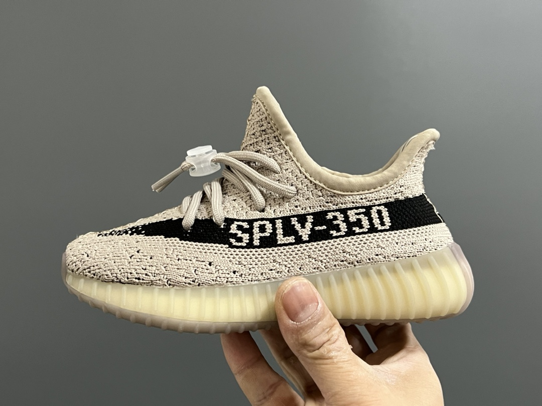 图片[4]-专G版椰子350V2真爆鞋带扣儿童一脚蹬运动鞋 尺码：24-35码 专柜版来咯🔥 真爆米花系列脚感超级棒👍🏻 软弹效果一绝❗️ 针织鞋面，透气舒适好打理✔️ 鞋带扣设计，对于小宝来说可太友好啦✌🏻 一脚蹬款式设计，穿脱自如✅-选品中心