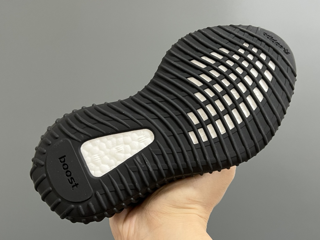 图片[5]-专G版椰子350V2真爆鞋带扣儿童一脚蹬运动鞋 尺码：24-35码 专柜版来咯🔥 真爆米花系列脚感超级棒👍🏻 软弹效果一绝❗️ 针织鞋面，透气舒适好打理✔️ 鞋带扣设计，对于小宝来说可太友好啦✌🏻 一脚蹬款式设计，穿脱自如✅-选品中心