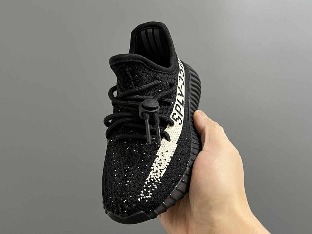 图片[3]-专G版椰子350V2真爆鞋带扣儿童一脚蹬运动鞋 尺码：24-35码 专柜版来咯🔥 真爆米花系列脚感超级棒👍🏻 软弹效果一绝❗️ 针织鞋面，透气舒适好打理✔️ 鞋带扣设计，对于小宝来说可太友好啦✌🏻 一脚蹬款式设计，穿脱自如✅-选品中心