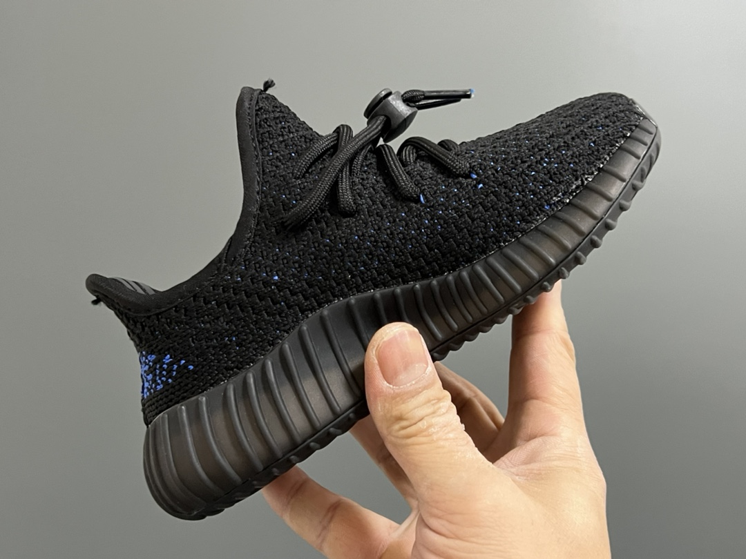 图片[6]-专G版椰子350V2真爆鞋带扣儿童一脚蹬运动鞋 尺码：24-35码 专柜版来咯🔥 真爆米花系列脚感超级棒👍🏻 软弹效果一绝❗️ 针织鞋面，透气舒适好打理✔️ 鞋带扣设计，对于小宝来说可太友好啦✌🏻 一脚蹬款式设计，穿脱自如✅-选品中心