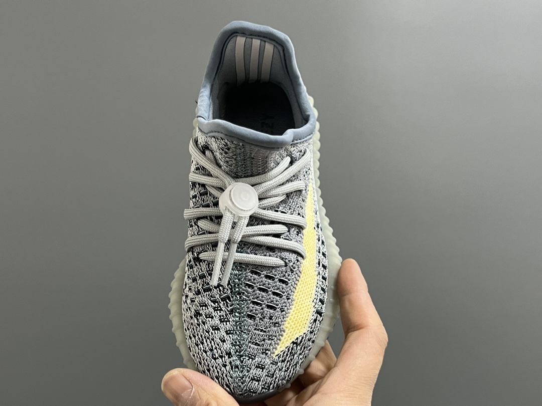 图片[8]-专G版椰子350V2真爆鞋带扣儿童一脚蹬运动鞋 尺码：24-35码 专柜版来咯🔥 真爆米花系列脚感超级棒👍🏻 软弹效果一绝❗️ 针织鞋面，透气舒适好打理✔️ 鞋带扣设计，对于小宝来说可太友好啦✌🏻 一脚蹬款式设计，穿脱自如✅-选品中心