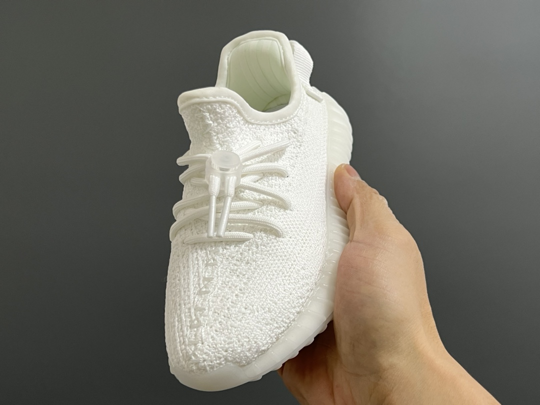 图片[3]-专G版椰子350V2真爆鞋带扣儿童一脚蹬运动鞋 尺码：24-35码 专柜版来咯🔥 真爆米花系列脚感超级棒👍🏻 软弹效果一绝❗️ 针织鞋面，透气舒适好打理✔️ 鞋带扣设计，对于小宝来说可太友好啦✌🏻 一脚蹬款式设计，穿脱自如✅-选品中心