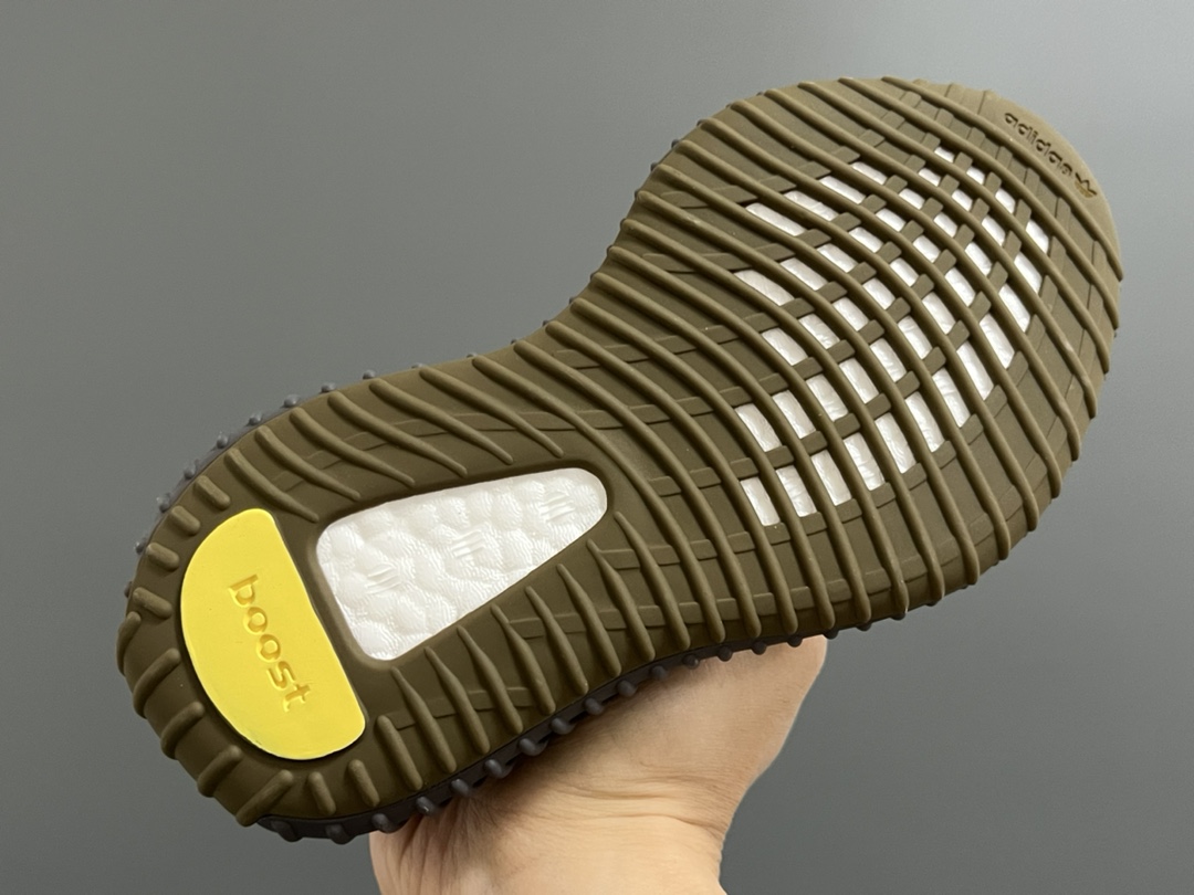 图片[5]-专G版椰子350V2真爆鞋带扣儿童一脚蹬运动鞋 尺码：24-35码 专柜版来咯🔥 真爆米花系列脚感超级棒👍🏻 软弹效果一绝❗️ 针织鞋面，透气舒适好打理✔️ 鞋带扣设计，对于小宝来说可太友好啦✌🏻 一脚蹬款式设计，穿脱自如✅-选品中心