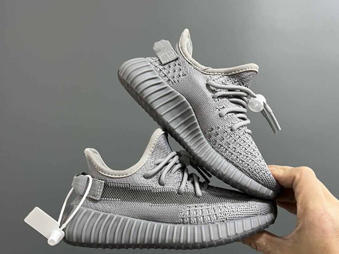 图片[9]-专G版椰子350V2真爆鞋带扣儿童一脚蹬运动鞋 尺码：24-35码 专柜版来咯🔥 真爆米花系列脚感超级棒👍🏻 软弹效果一绝❗️ 针织鞋面，透气舒适好打理✔️ 鞋带扣设计，对于小宝来说可太友好啦✌🏻 一脚蹬款式设计，穿脱自如✅-选品中心