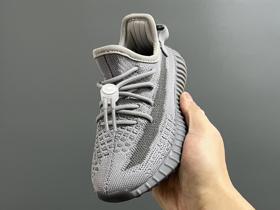 图片[3]-专G版椰子350V2真爆鞋带扣儿童一脚蹬运动鞋 尺码：24-35码 专柜版来咯🔥 真爆米花系列脚感超级棒👍🏻 软弹效果一绝❗️ 针织鞋面，透气舒适好打理✔️ 鞋带扣设计，对于小宝来说可太友好啦✌🏻 一脚蹬款式设计，穿脱自如✅-选品中心